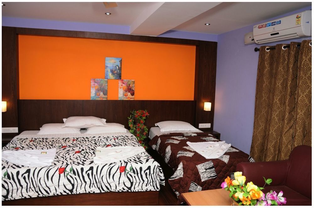 Hotel Luciya International Mysore