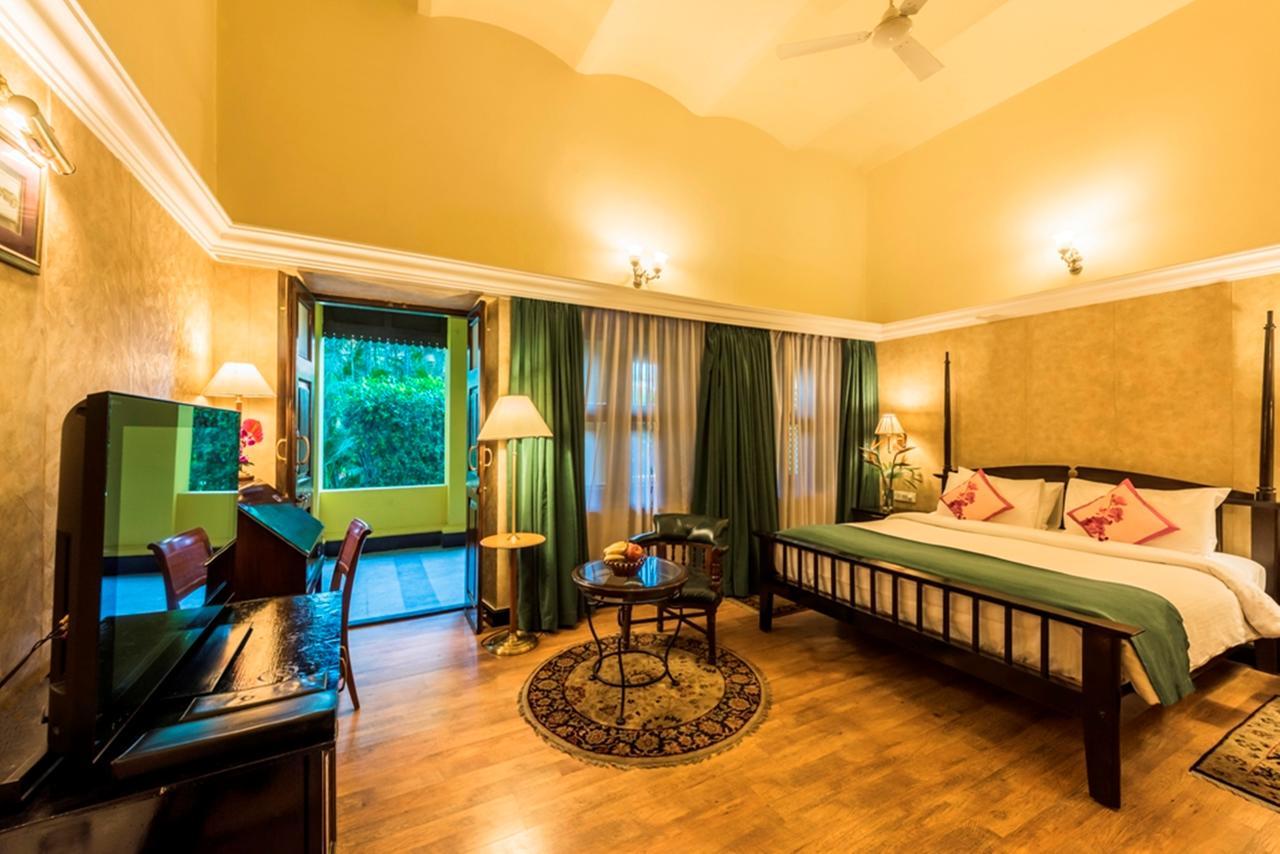 Royal Orchid Metropole Hotel 4*