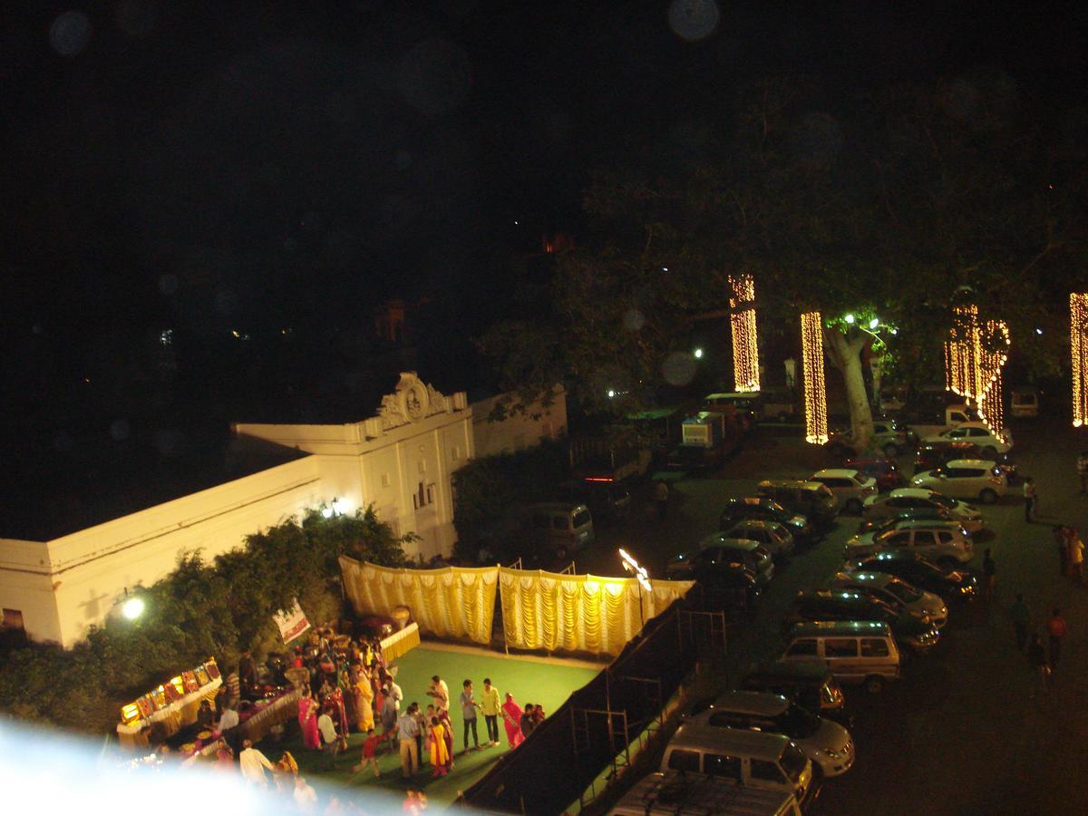 Hotel The Viceroy Comforts Mysore