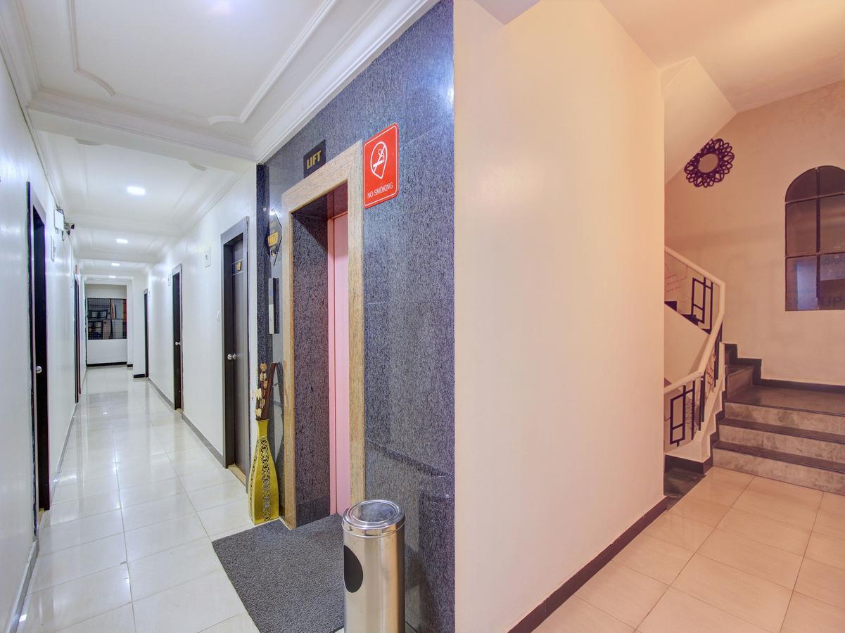 Hotel Aishwarya Le Royal 3*