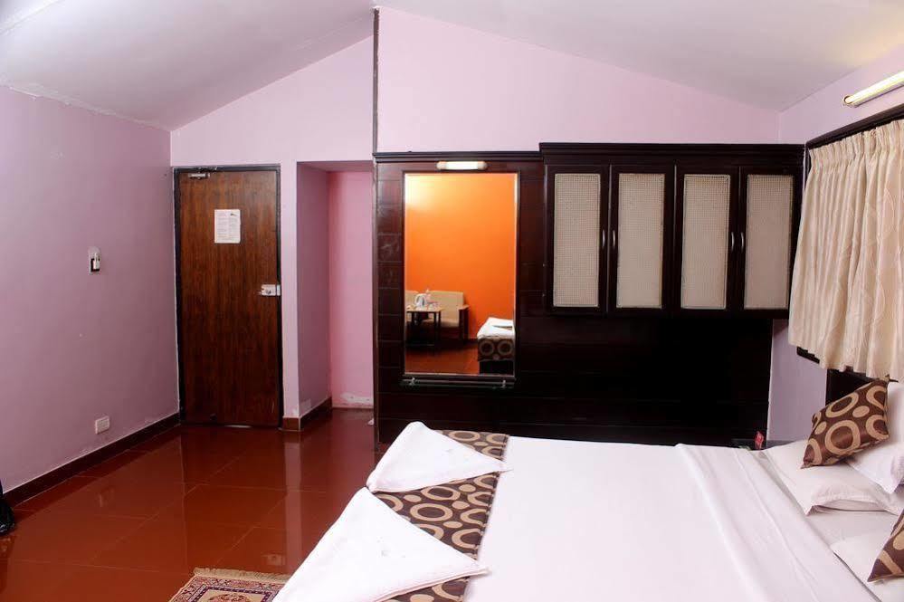 Hotel Oyo Sayyaji Rao Road 3*