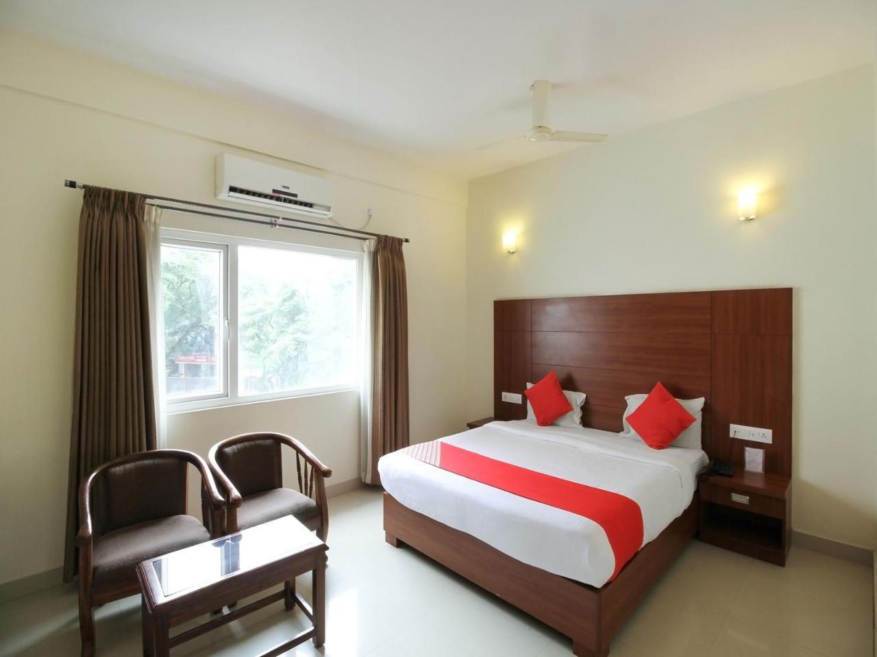 Hotel Golden Castle Hotel