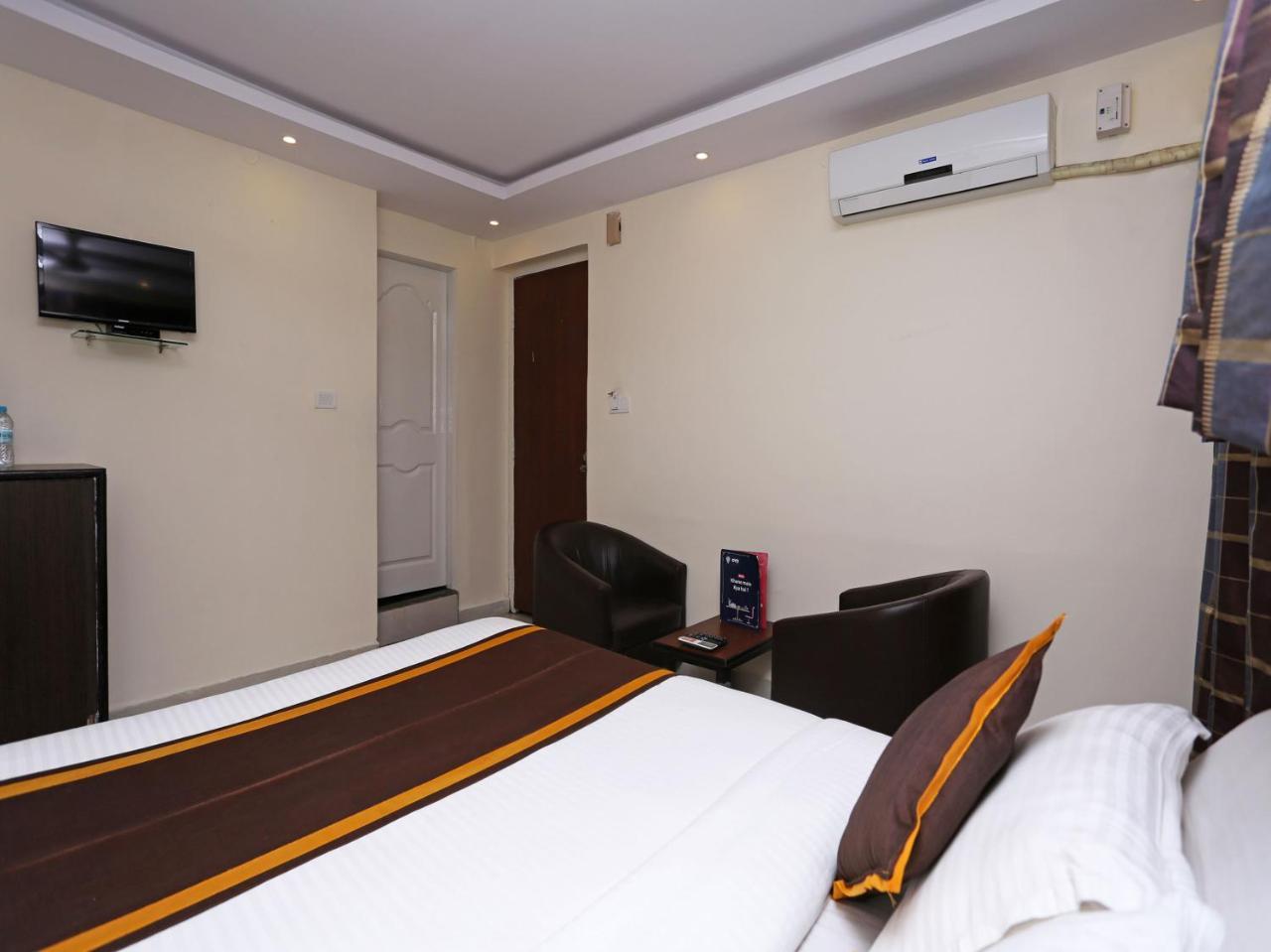 Oyo 5586 Prakash Palace Hotel Mysore