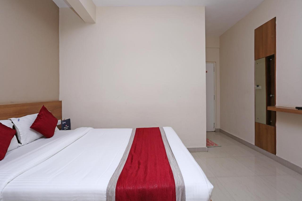 Hotel Oyo 6447 Samasth And Mysore