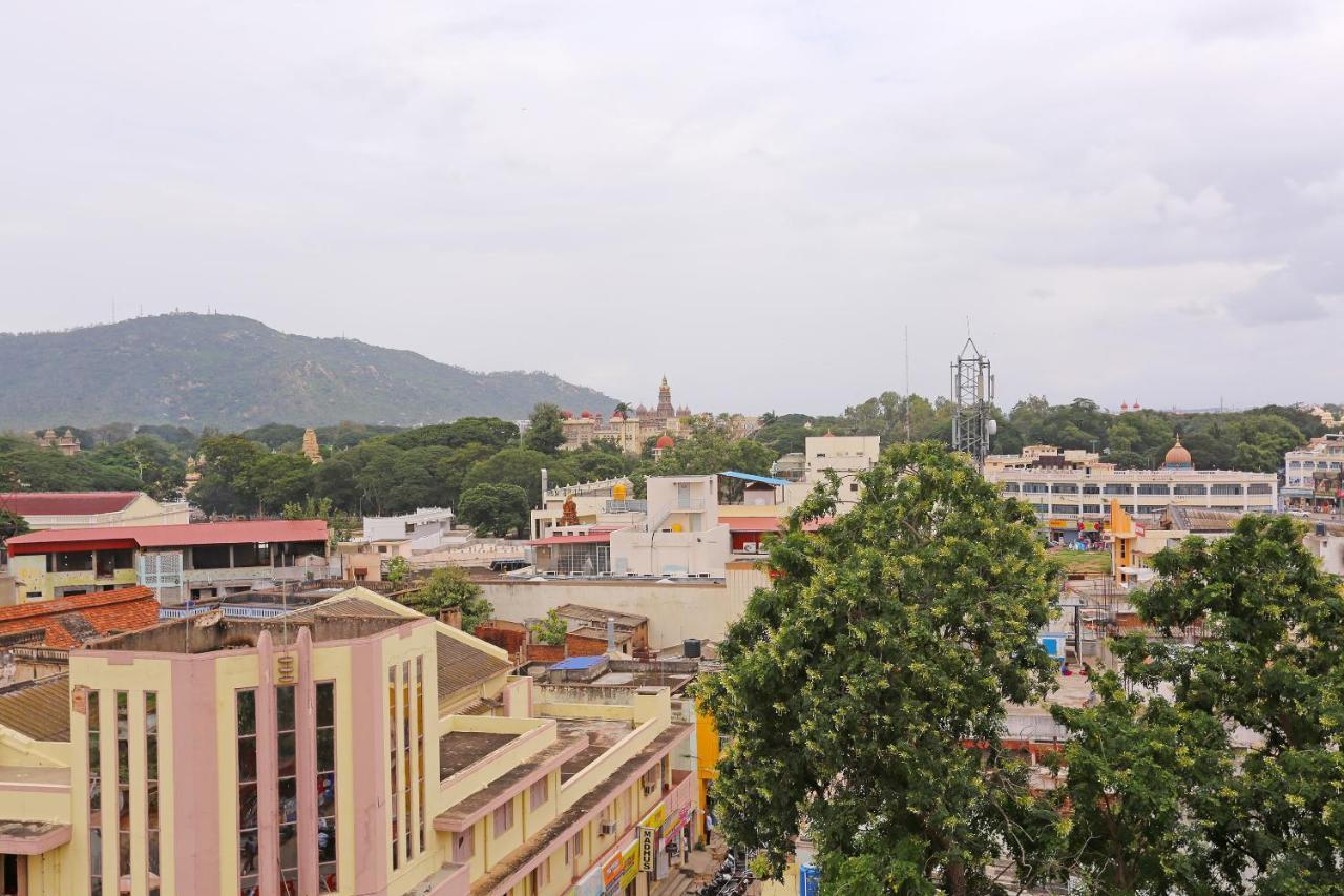 Oyo 6447 Samasth And Hotel Mysore