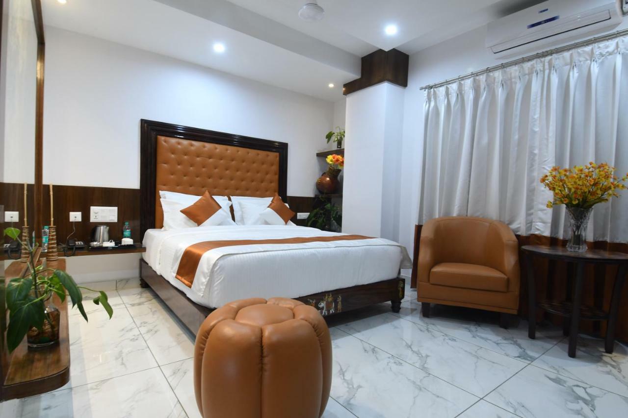 Lok Sagar Hotel