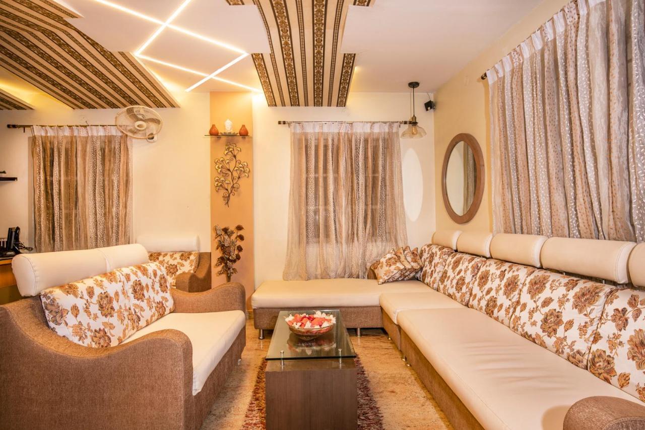 Hotel Aishwarya Residency