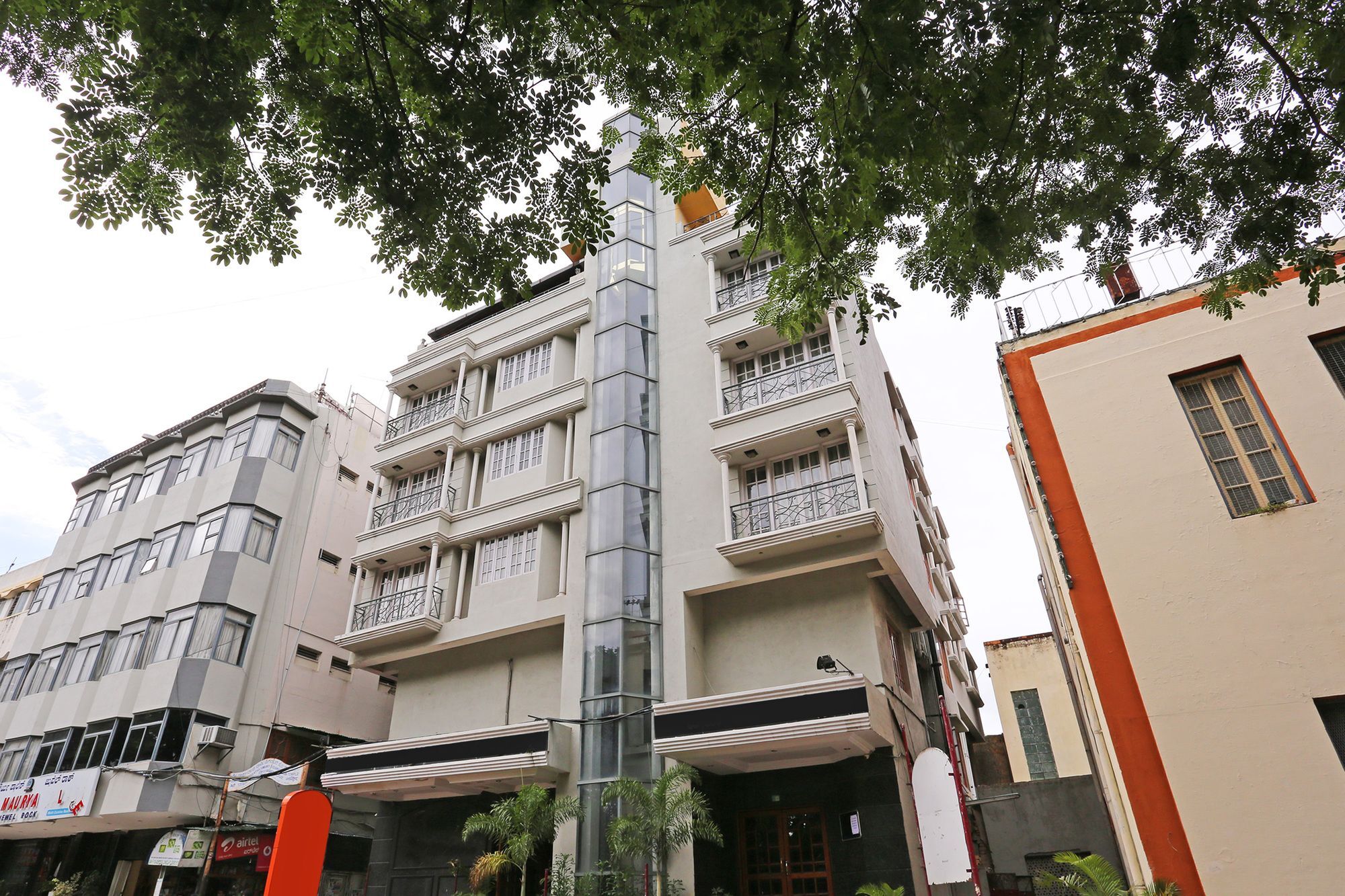Oyo 9396 Maurya Residency 2* Mysore