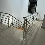 5Bhk Duplex Cozy Service Apartment At Mysore