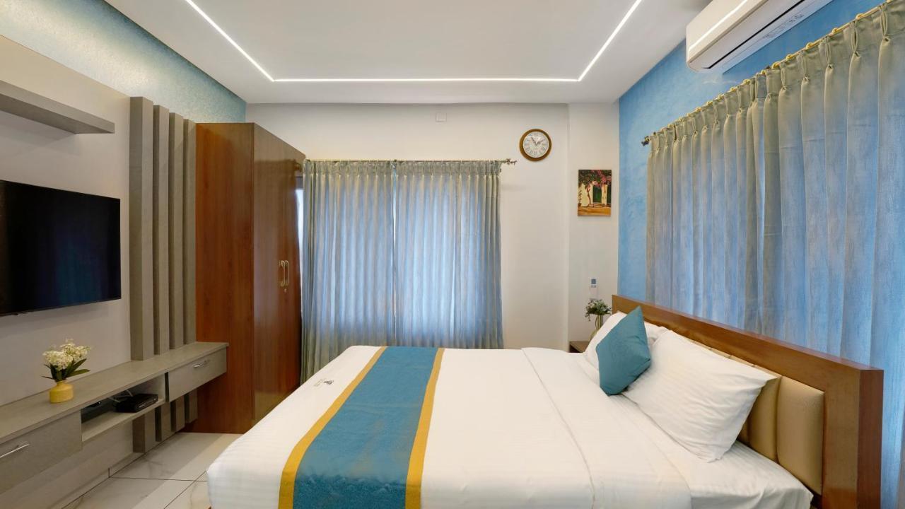 Royal Tusker Luxury Service * Mysore