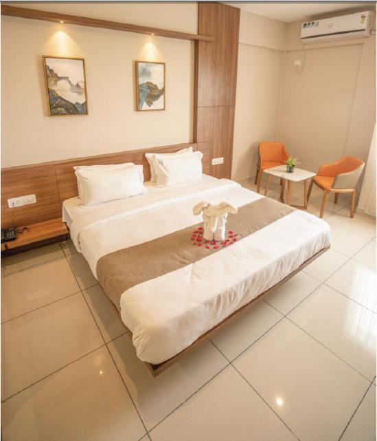 Samasth Palatial 3* Mysore