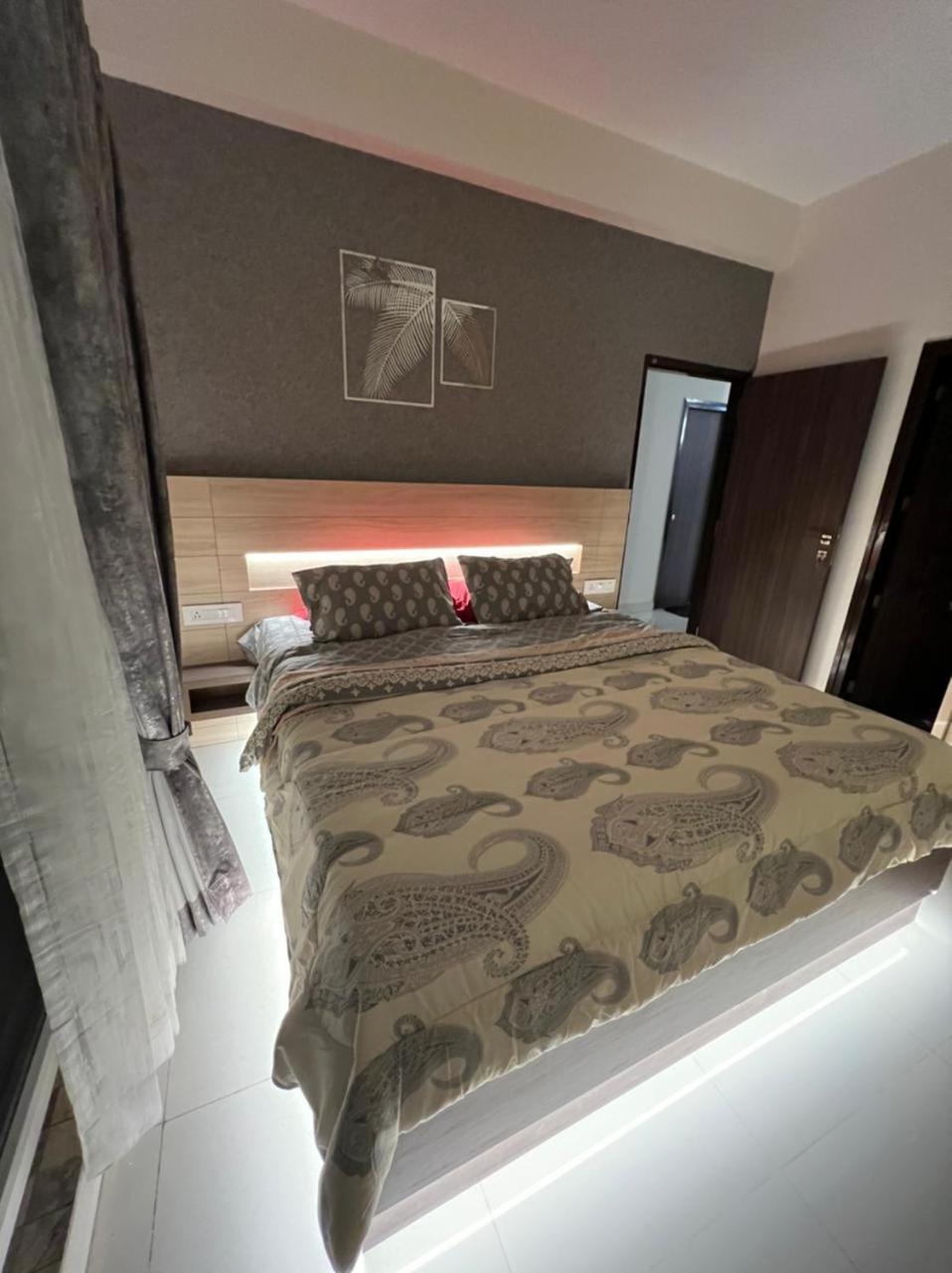 Cronta Park Premium 2bhk