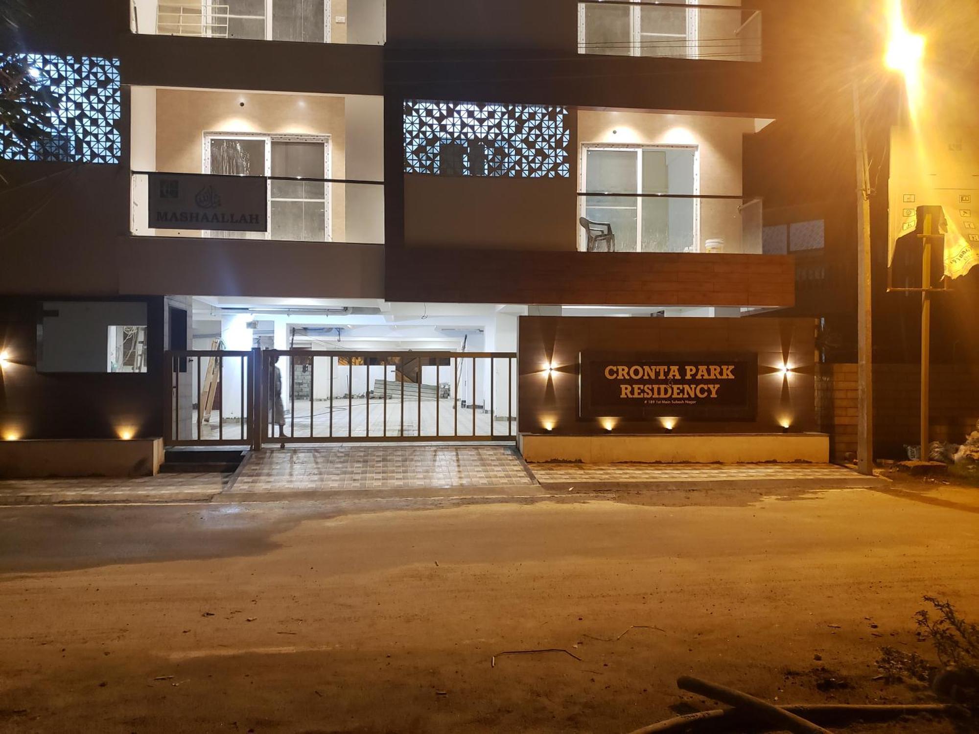 Cronta Park Premium 2bhk *