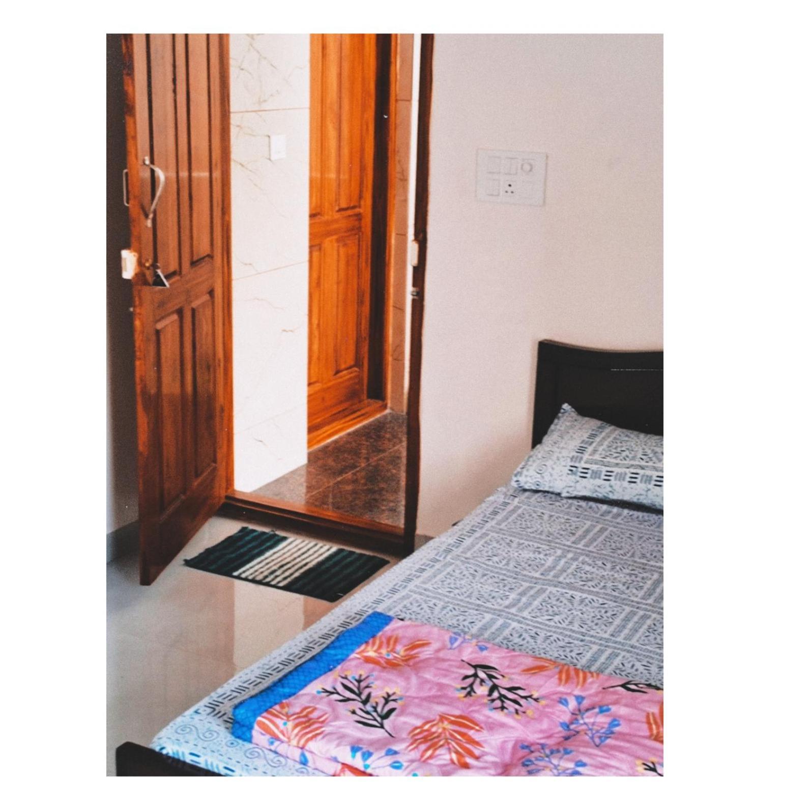 Bed & Breakfast Bindu Residency *