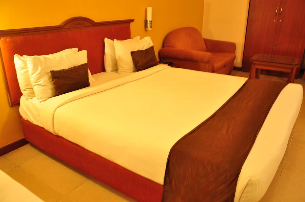 Casa Meridian By Mango Hotel 3*