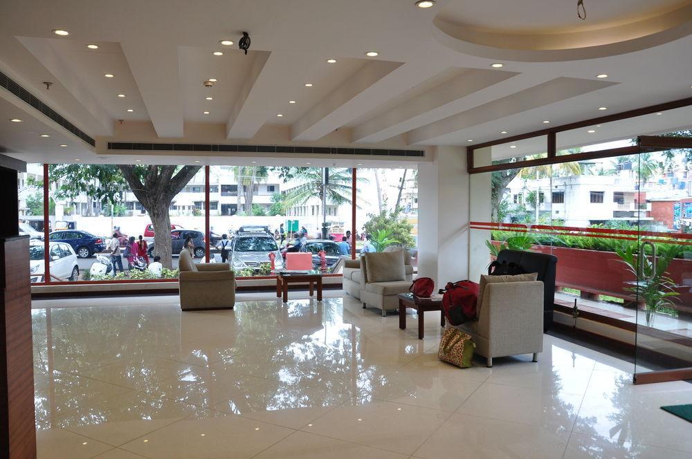 Casa Meridian By Mango Hotel