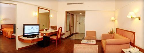 Maya's Kings Kourt Hotel