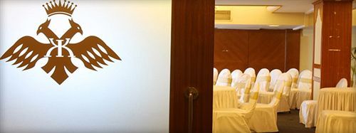 Maya's Kings Kourt Hotel Mysore