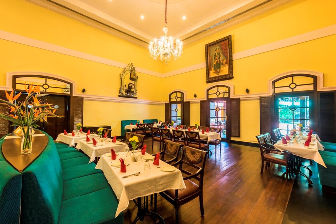 Hotel Royal Orchid Metropole 4*