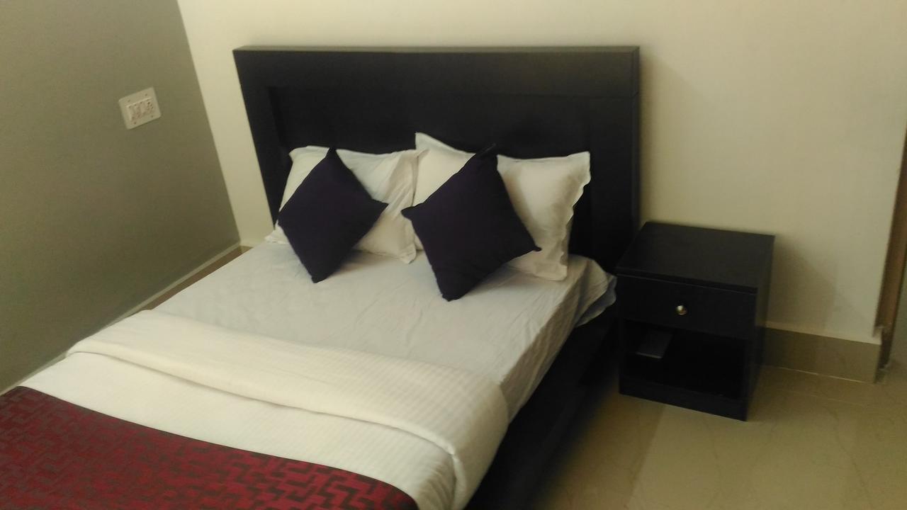 Karanji Aparthotel