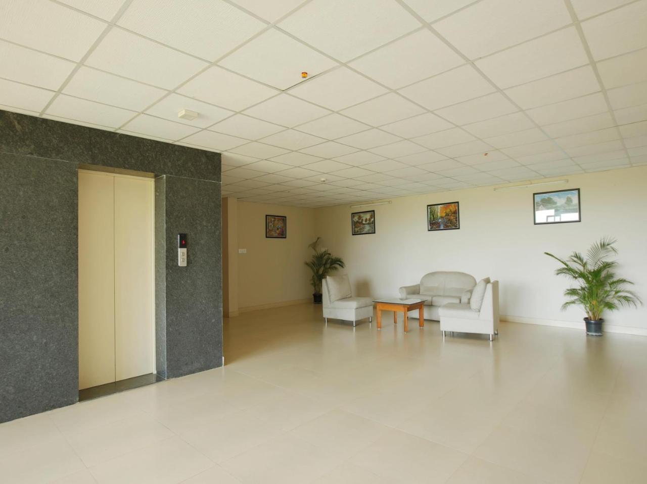 Hotel Casa Merdian Mysore