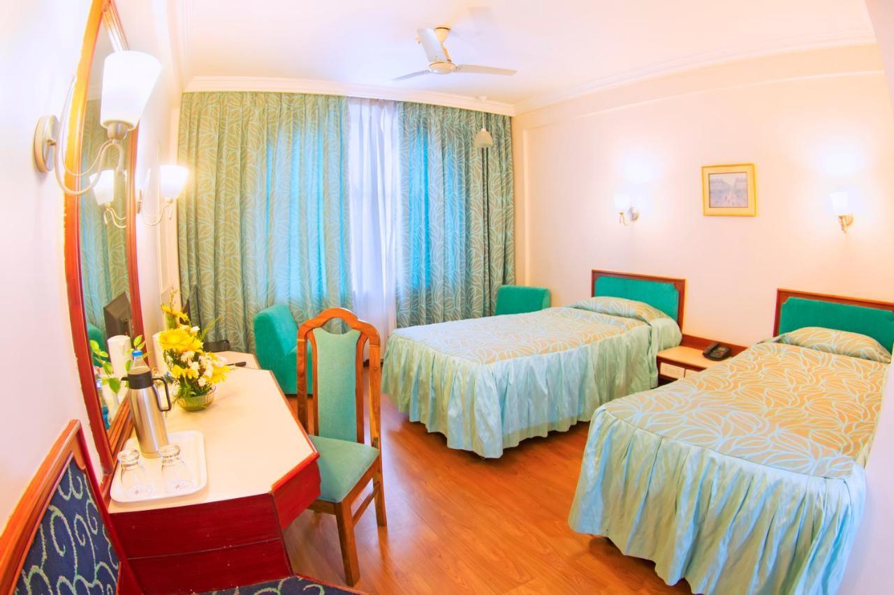 Maya's Kings Kourt Hotel