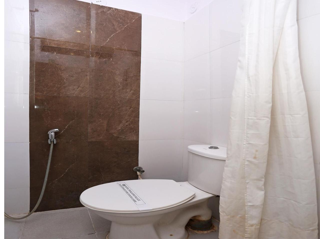 Oyo 5586 Prakash Palace 3* Mysore