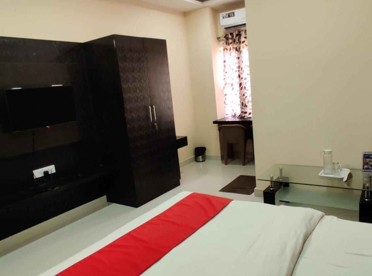 Hotel Suvarna Suits 2*