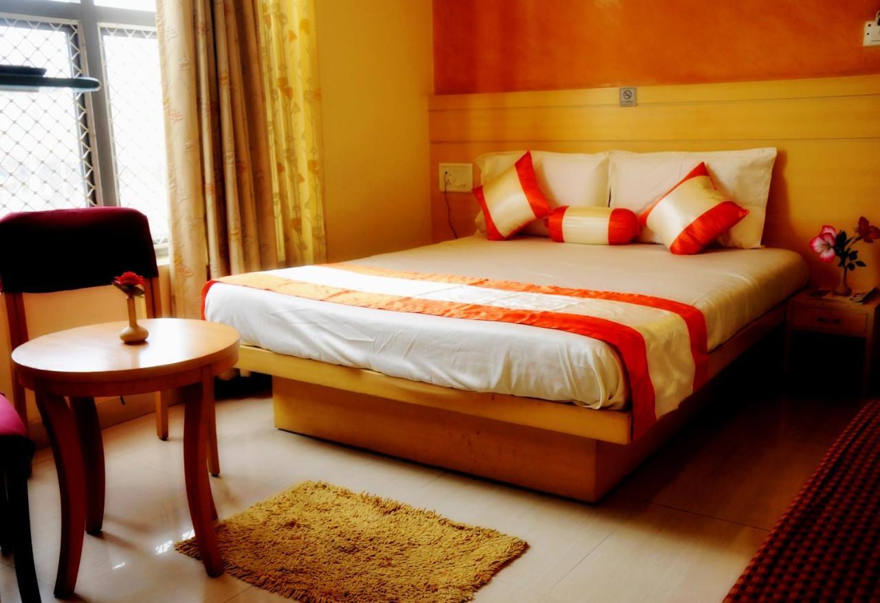 Suvarna Suits Hotel Mysore